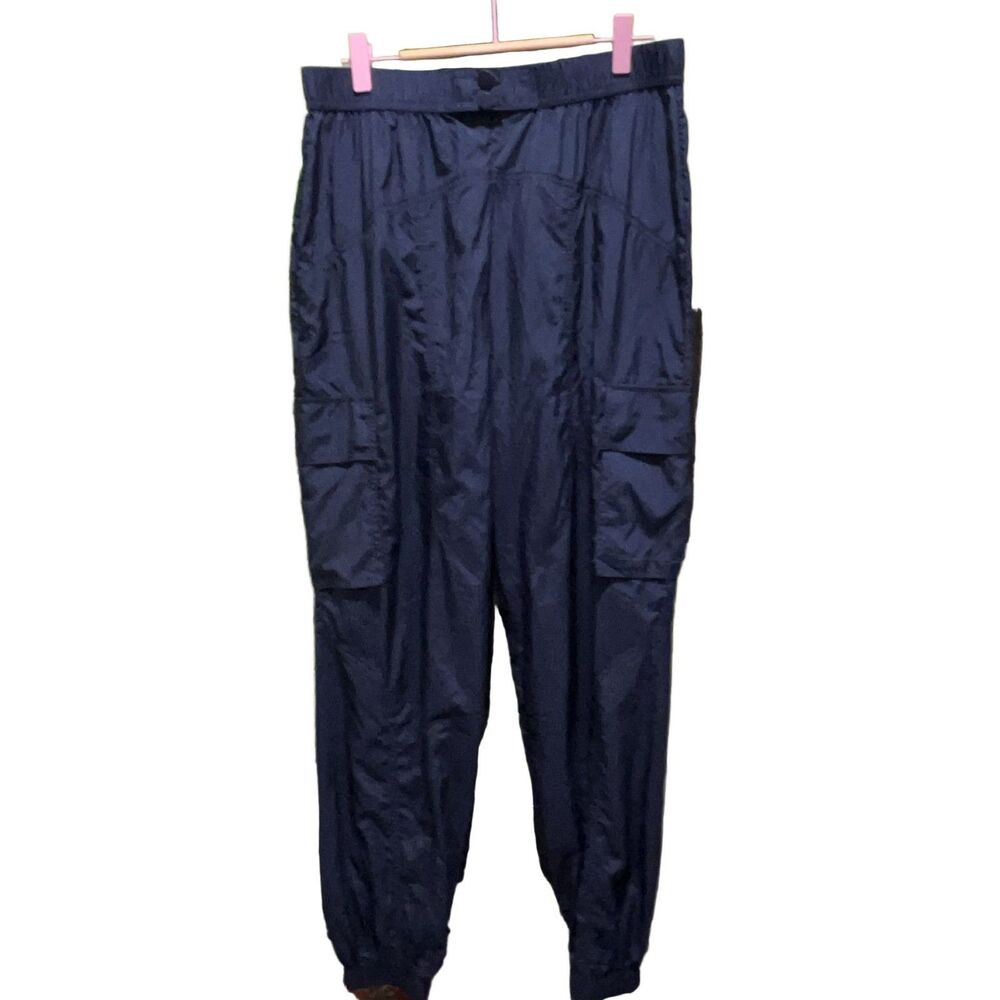 Fabletics Lightweight Cargo Jogger Pants Women's M Deep Navy PT2356950